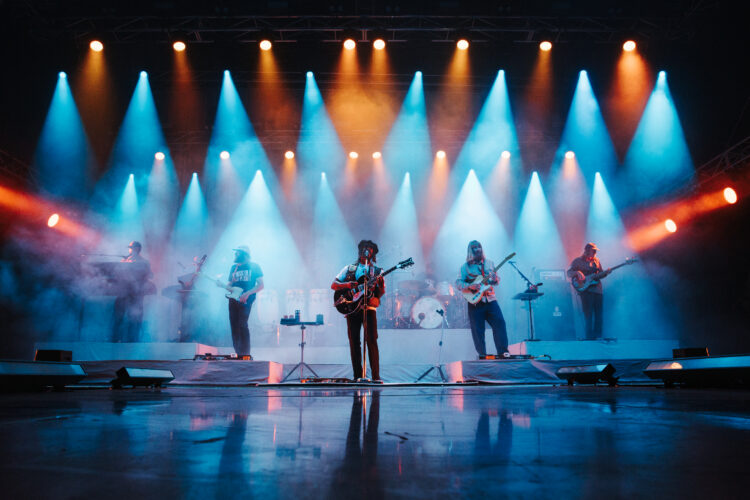 The Point Live: Gas Giveaway Tracker hits the road; "Hey Albo" - Australia's biggest artists add their voices to gas tax pressure; Young adults to be paid the same as all adults