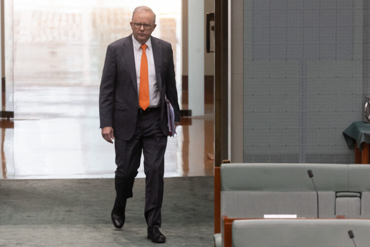 The Point Live: Canavan elected Nationals leader; Two more members of the Iranian football delegation granted asylum; True cost of war for Australian households