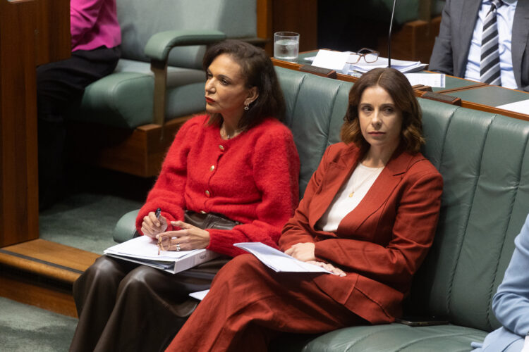 The Point Live: Labor and the Greens sees small poll bounce, fuel prices ease. As it happened