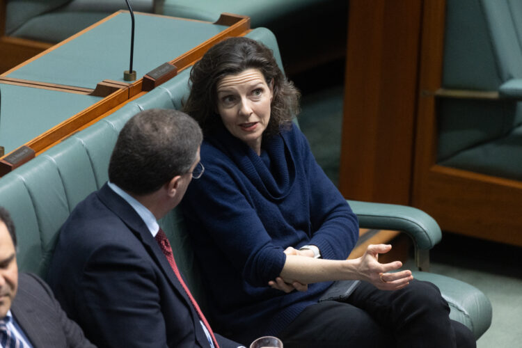 The Point Live: "Weak. Piecemeal. Pathetic" deal struck on gambling reform between major parties, As it happens