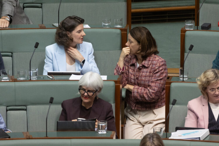 The Point Live: "Weak. Piecemeal. Pathetic" deal struck on gambling reform between major parties, As it happens